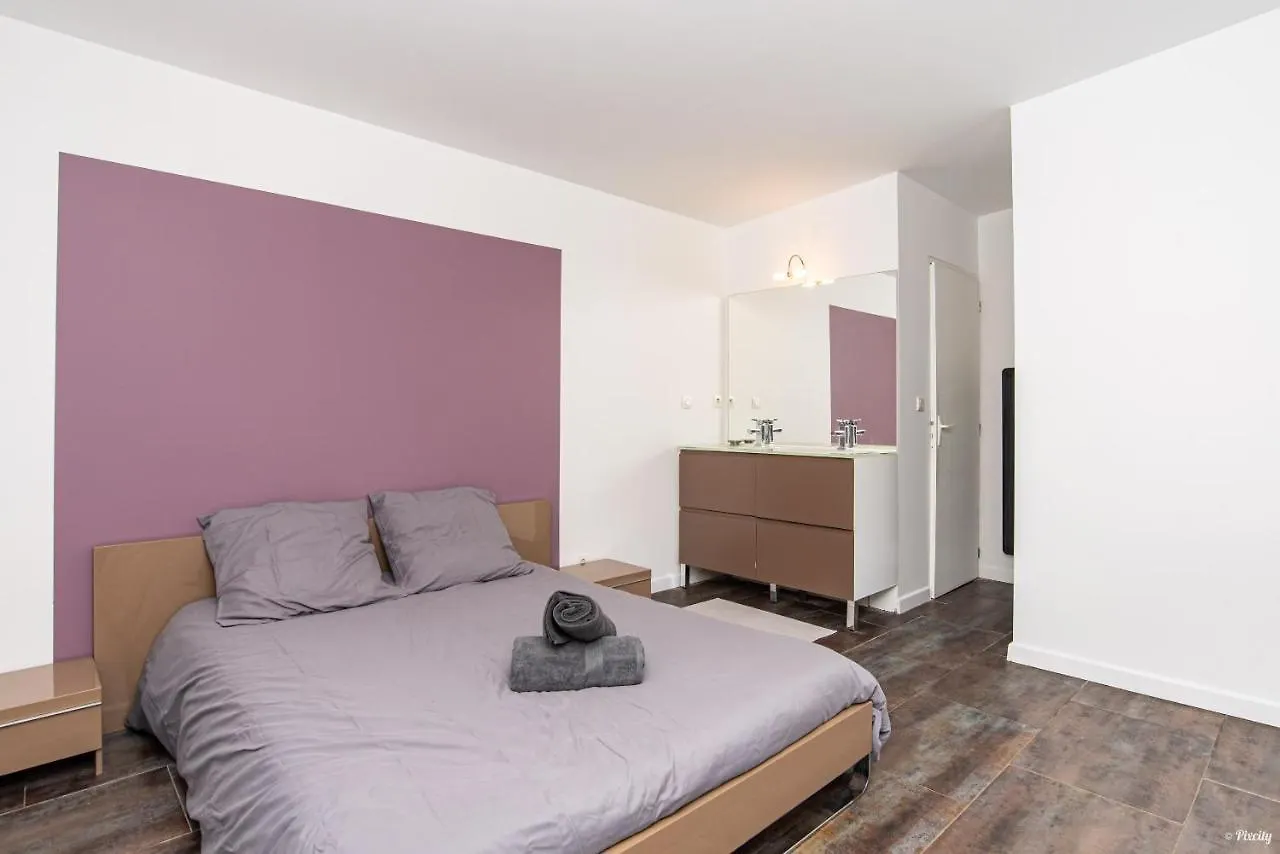 Villa Olympe Montauban 0*,  France